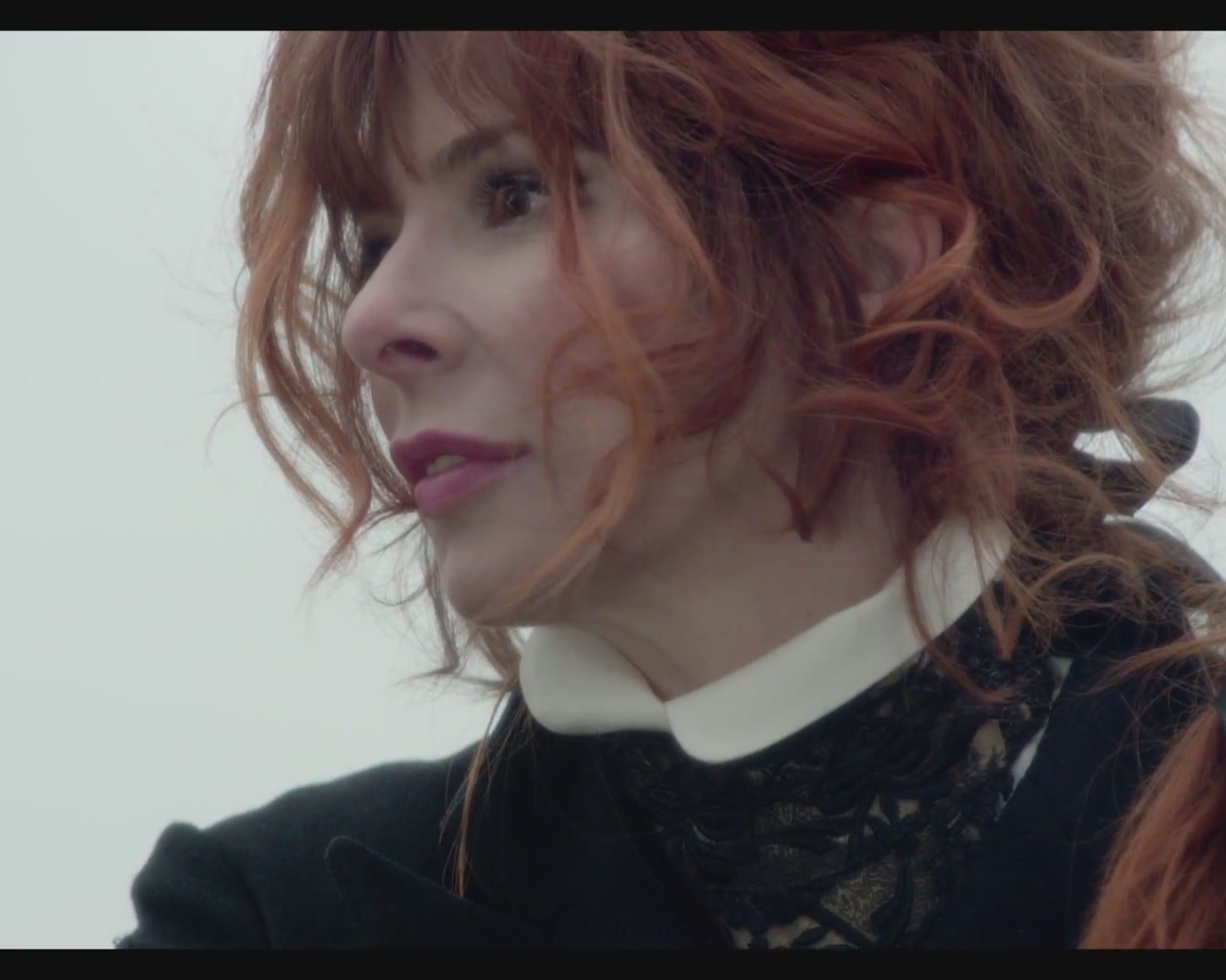 Красивая Милен Фармер