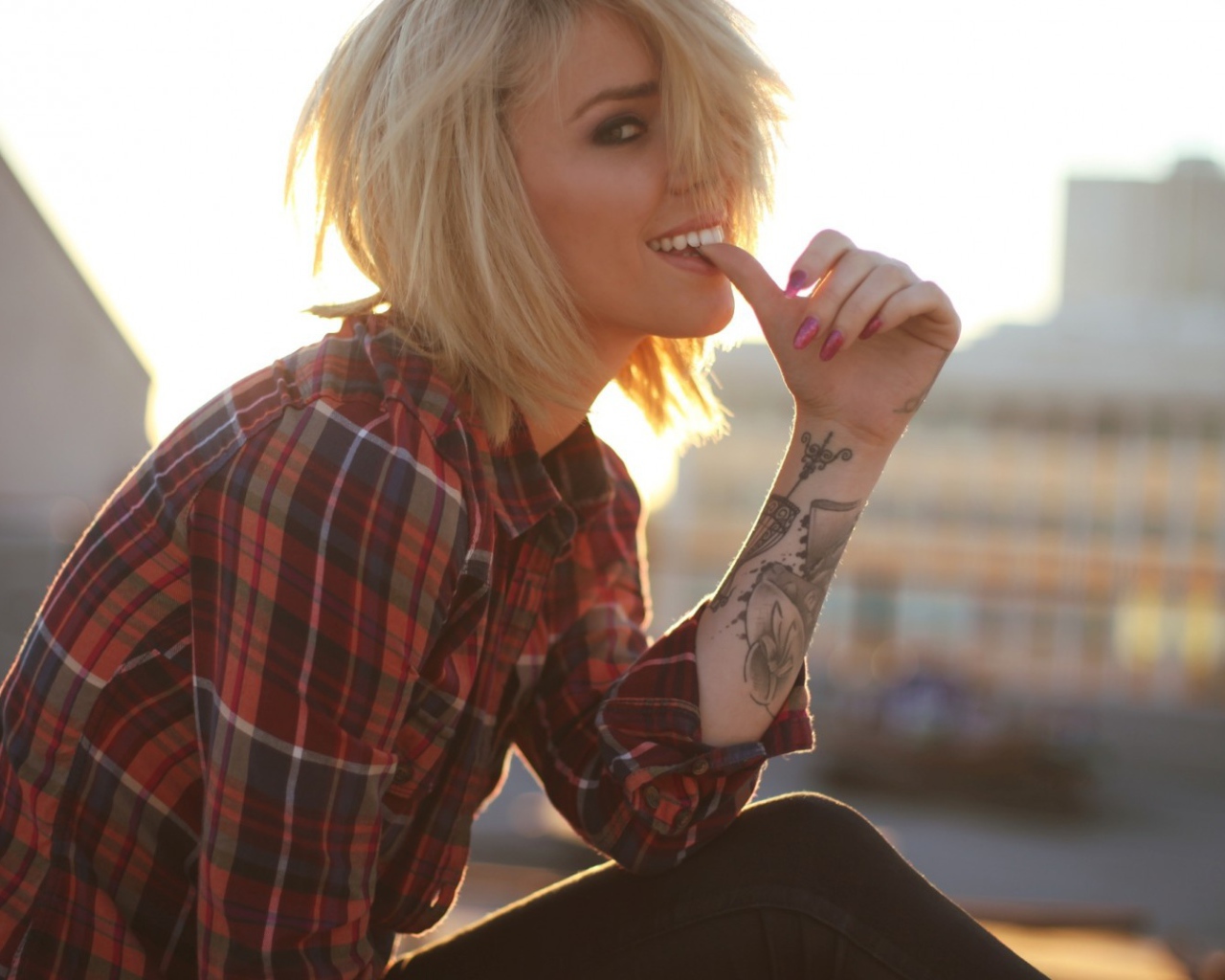 Девушка на закате