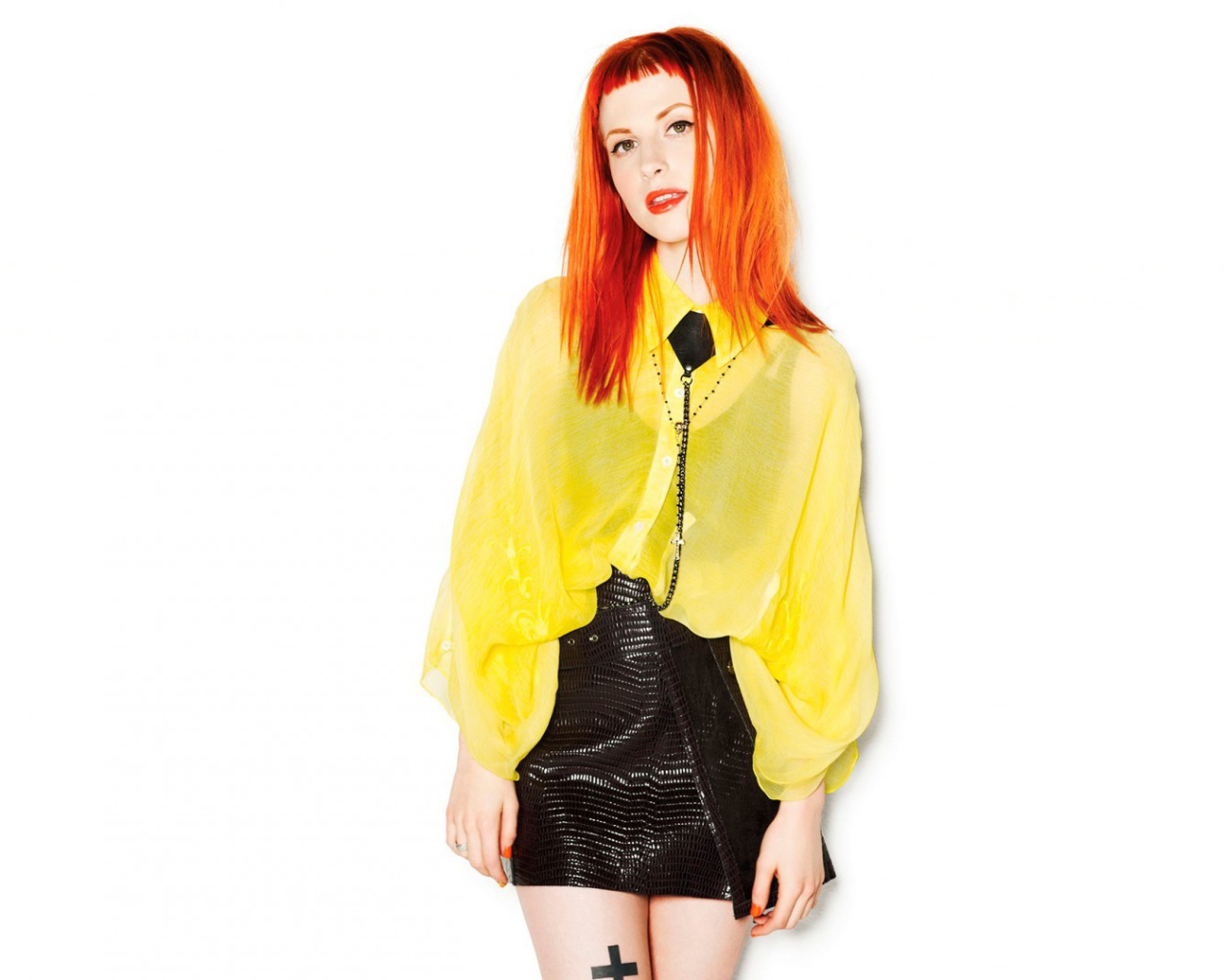 Эпатажная девушка