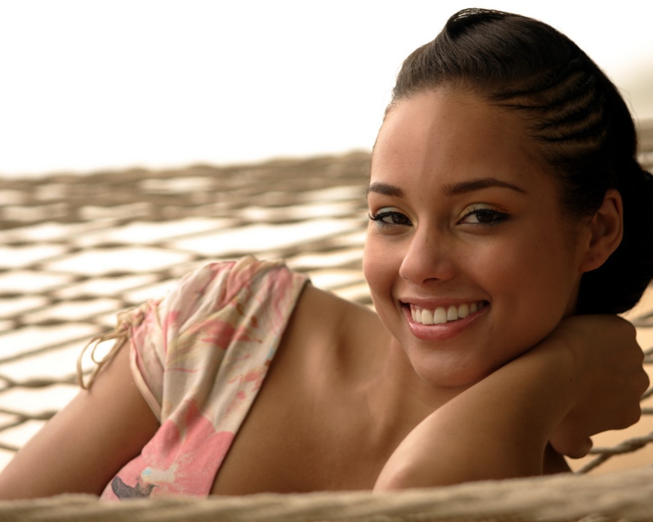 Певица Алисия Кейс