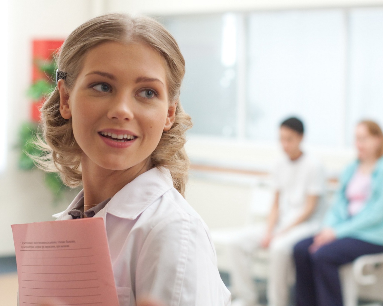 Знаменитая Кристина Асмус