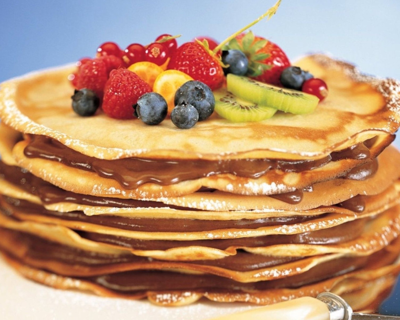 Блины с фруктами