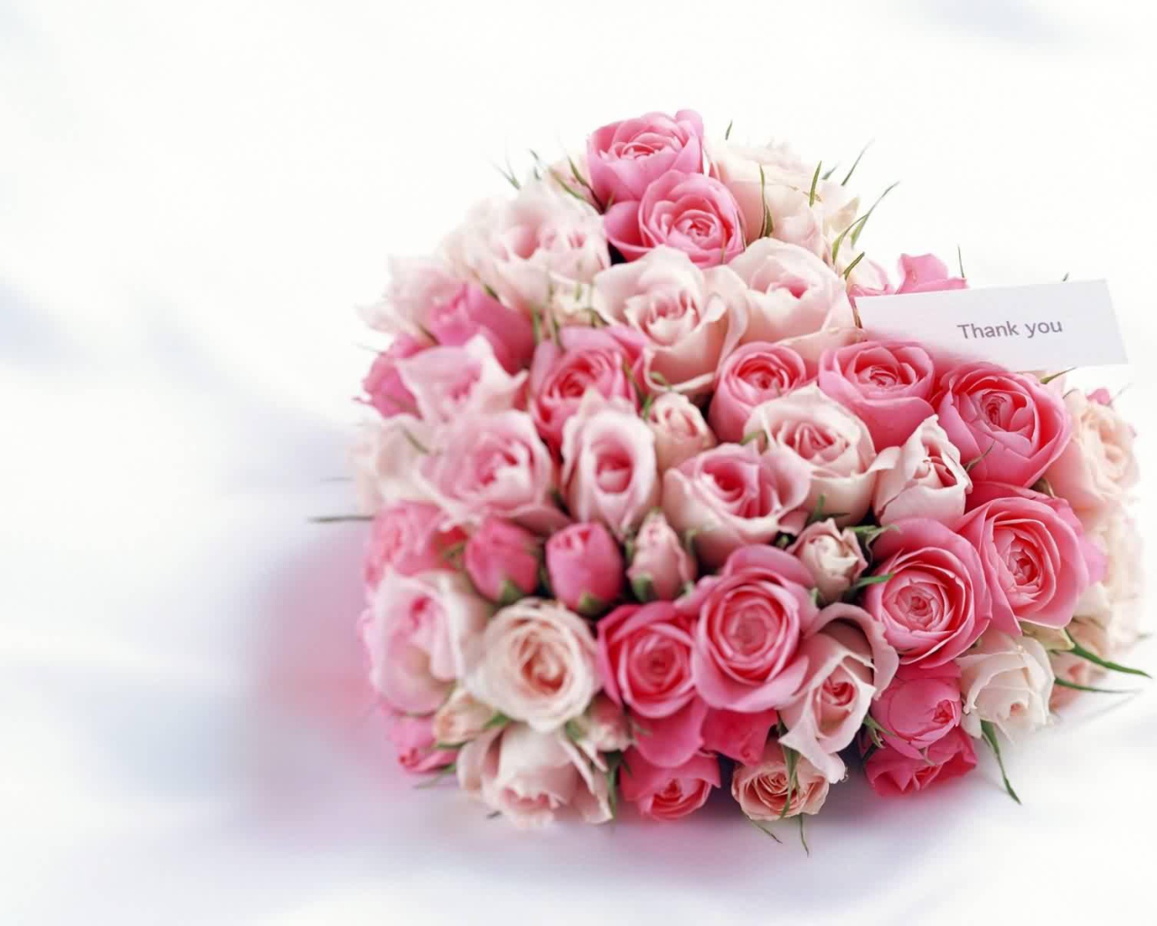 Букет в форме сердца на День Святого Валентина 14 февраля