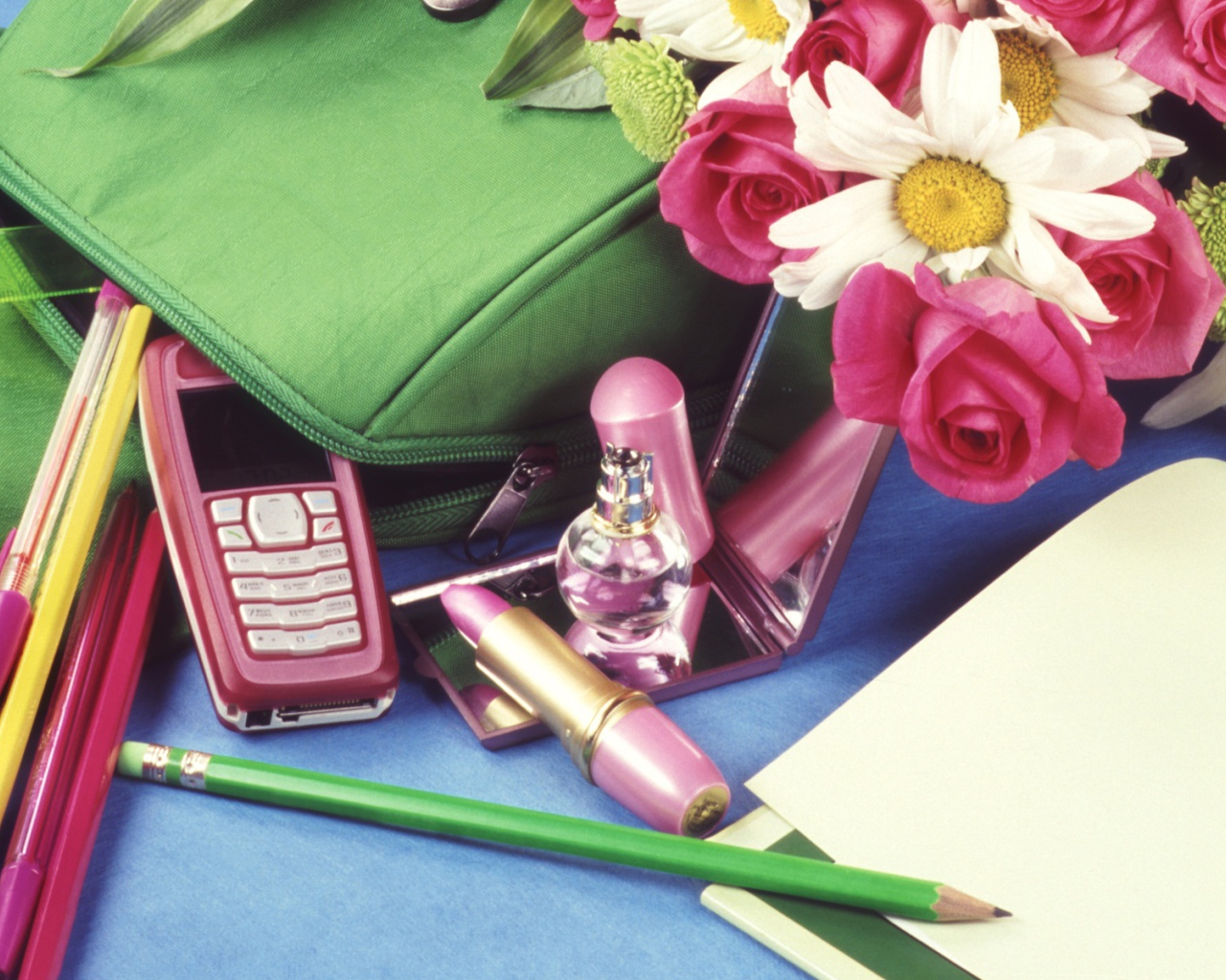 Школьный портфель в День знаний 1 сентября