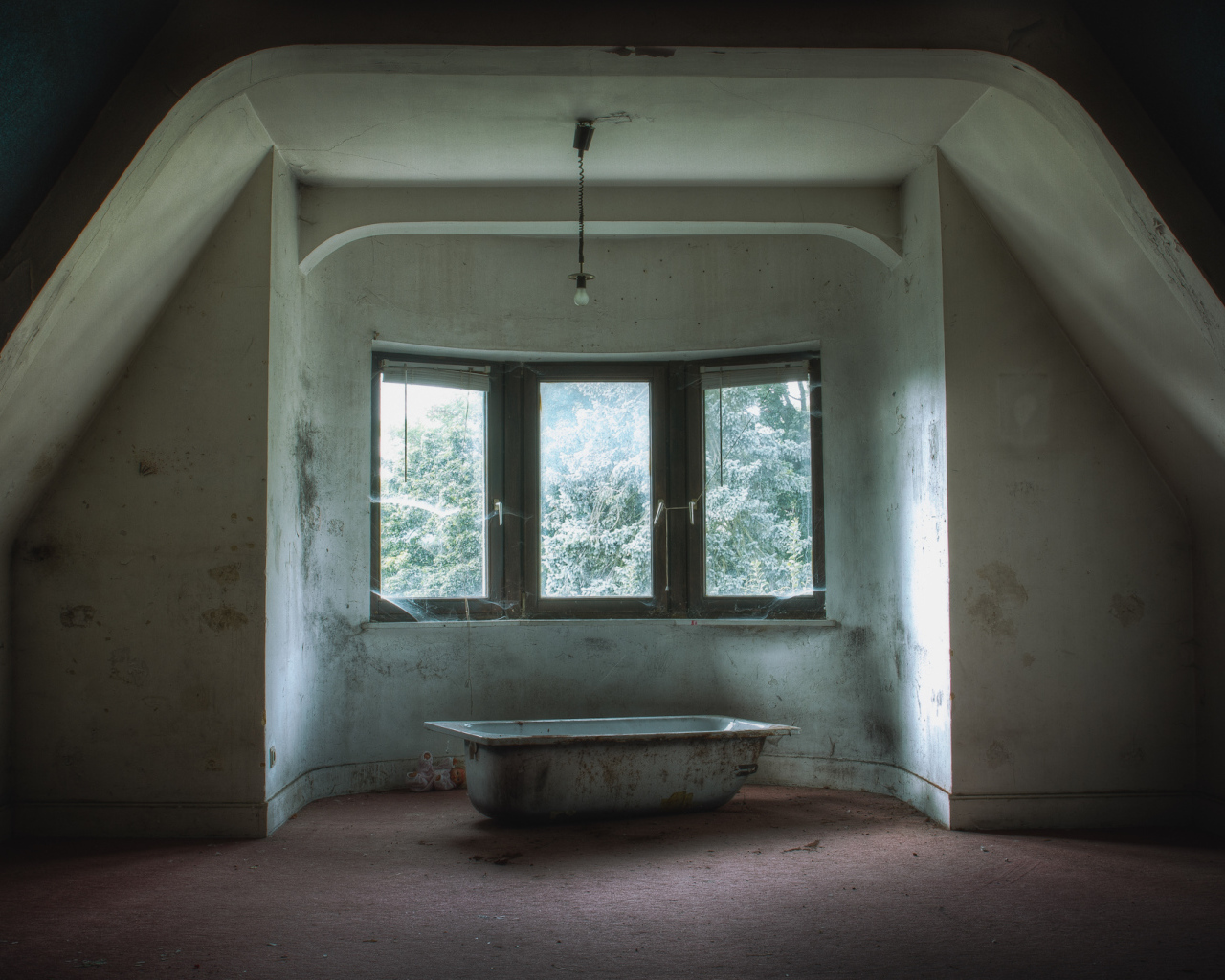 Заброшенный дом