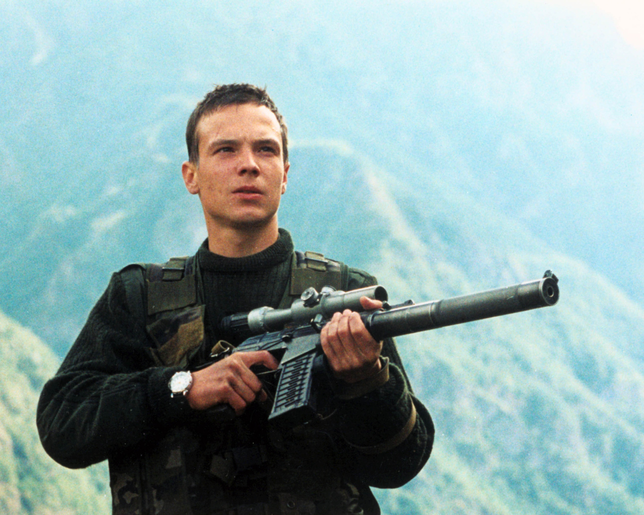 Знаменитая Суперзвезда Алексей Чадов