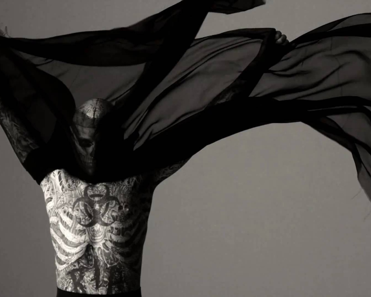 Популярная суперзвезда Рик Жене