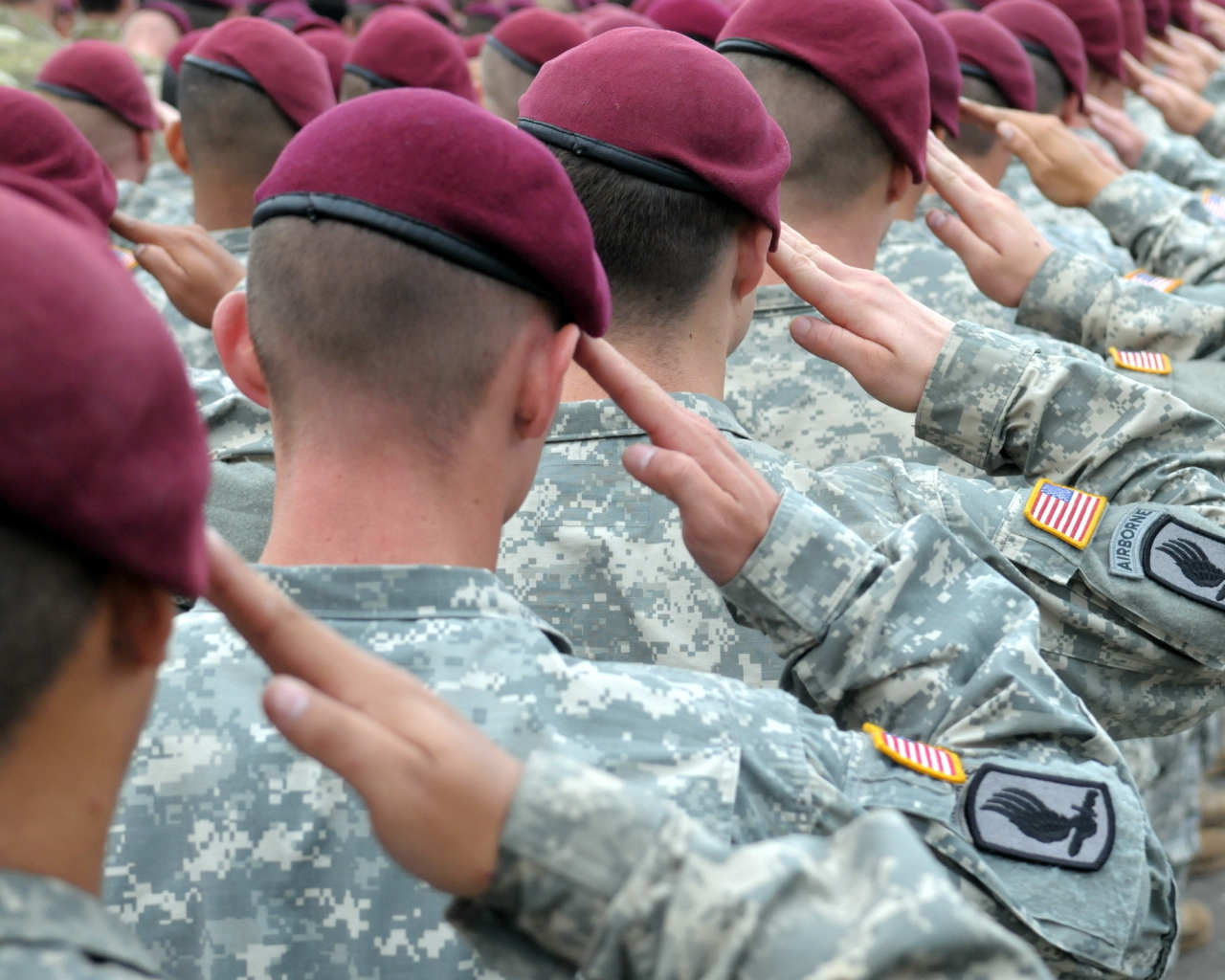 Солдаты в строю