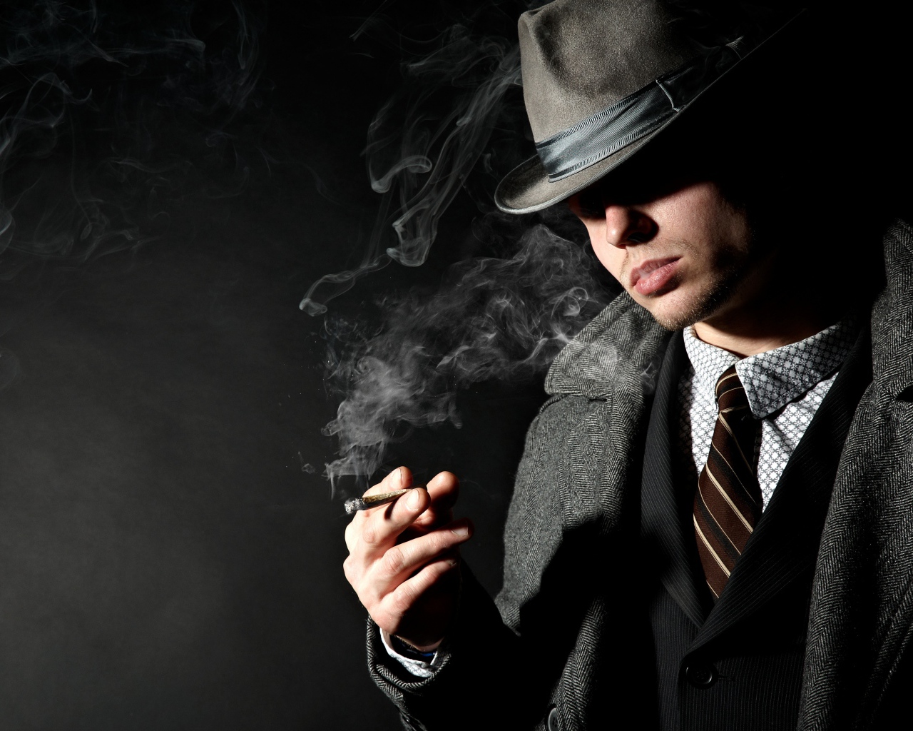 Лицо в тени