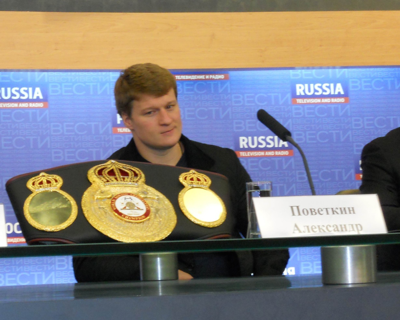 Популярный человек Александр Поветкин