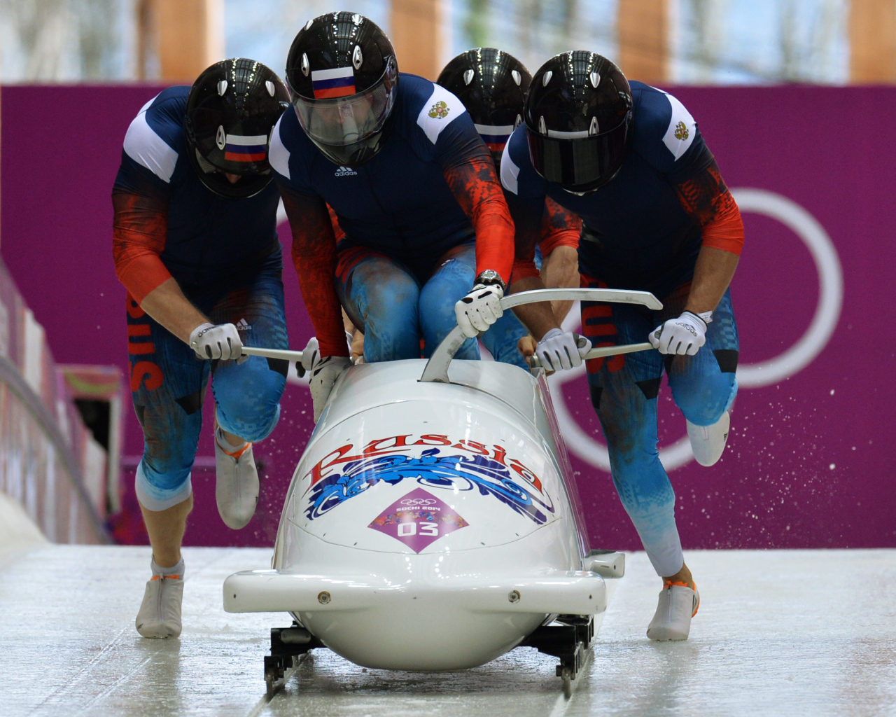 Популярный русский спортсмен Алексей Воевода