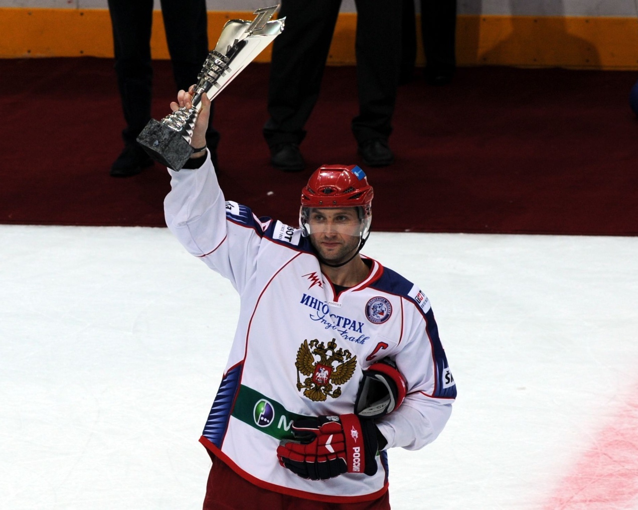 Популярный Алексей Морозов