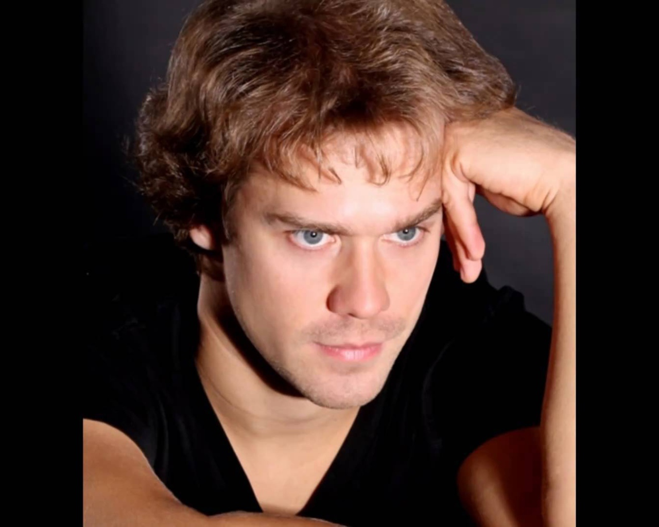 Спортсмен Алексей Морозов