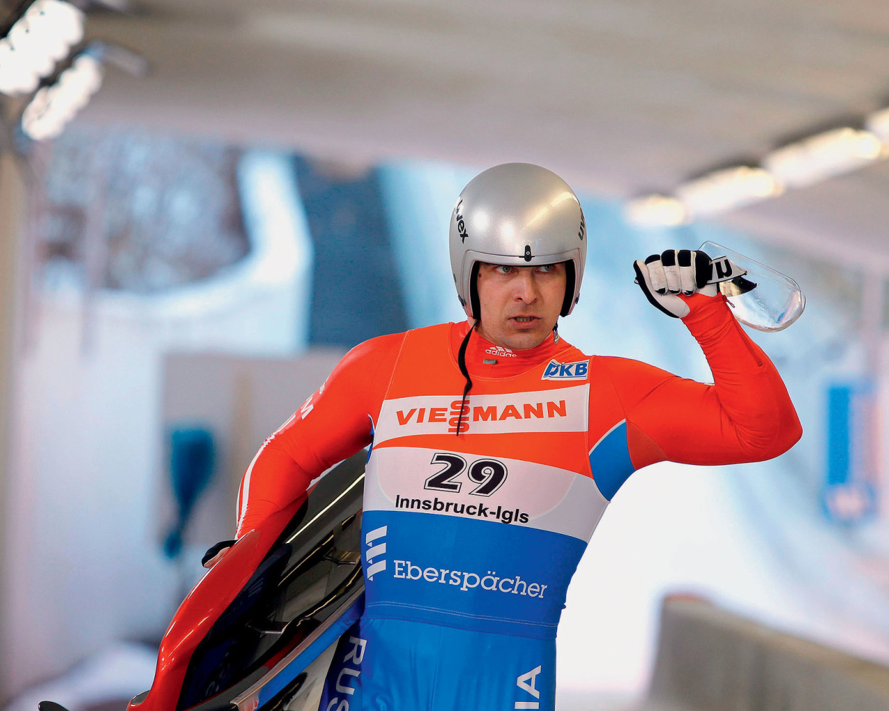 Чемпион Альберт Демченко