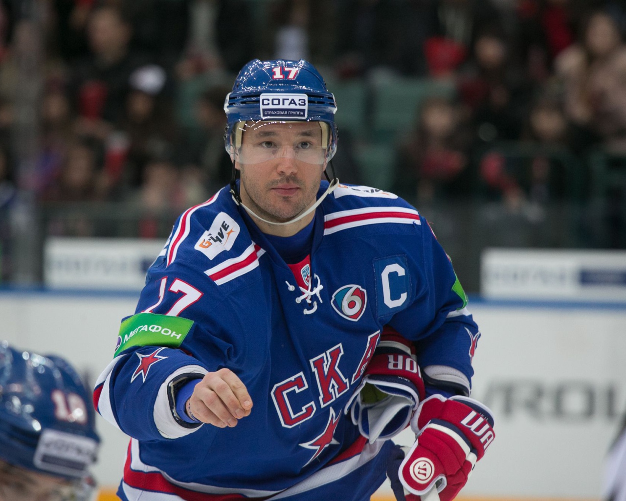 Популярный человек Илья Ковальчук