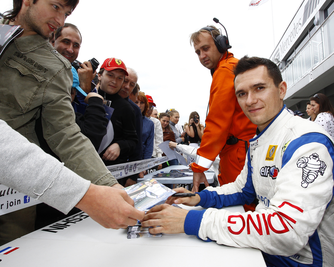 Известный Михаил Алешин