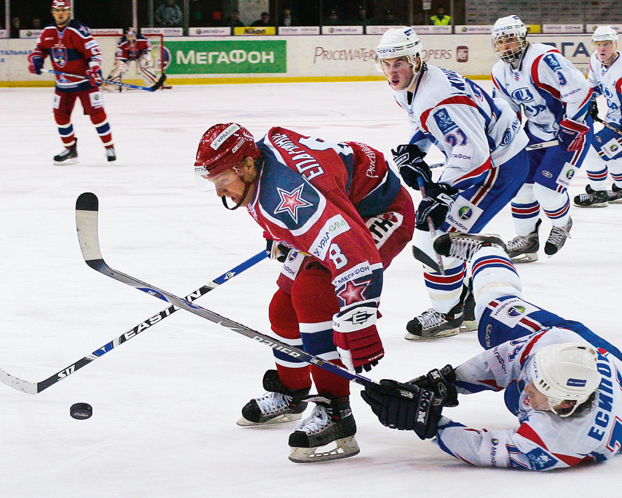 Известный человек Олег Твердовский