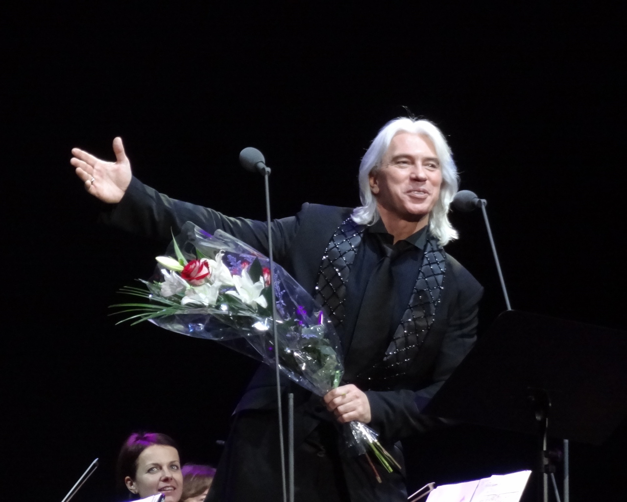 Популярный актер Дмитрий Хворостовский