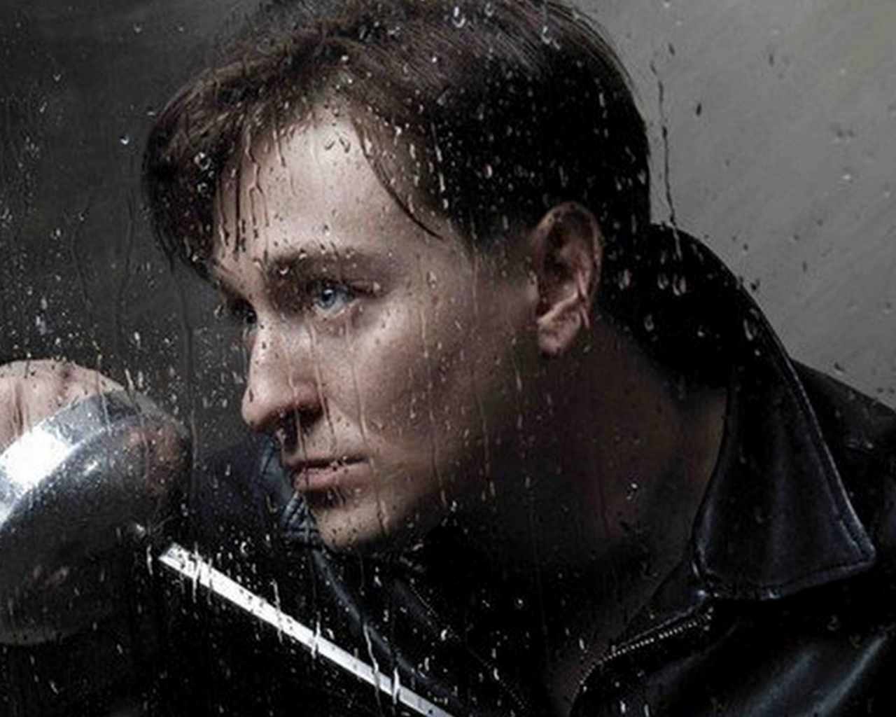 Знаменитость Сергей Безруков