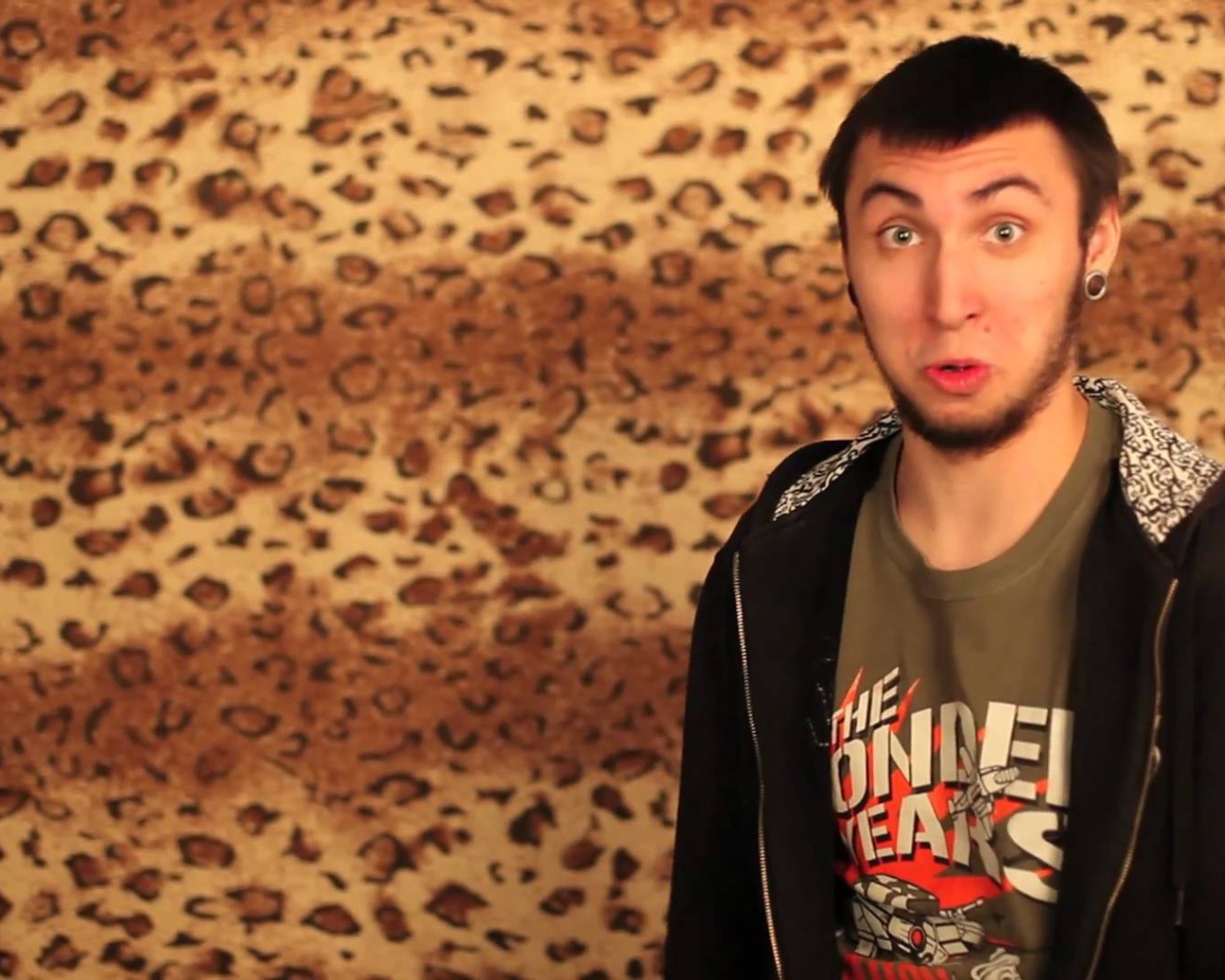 Киноактер Максим Голополосов