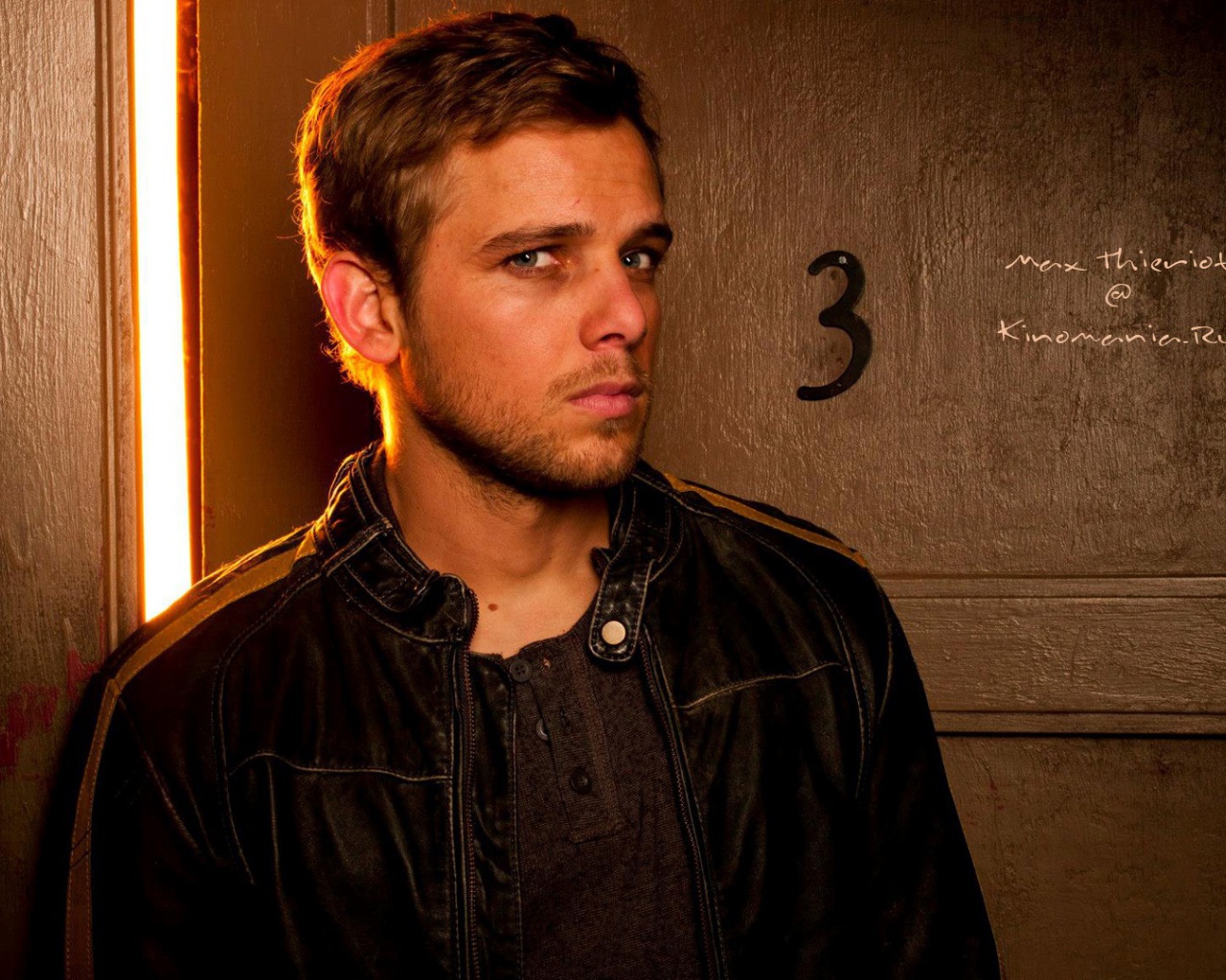 Популярный киноактер Макс Тириот