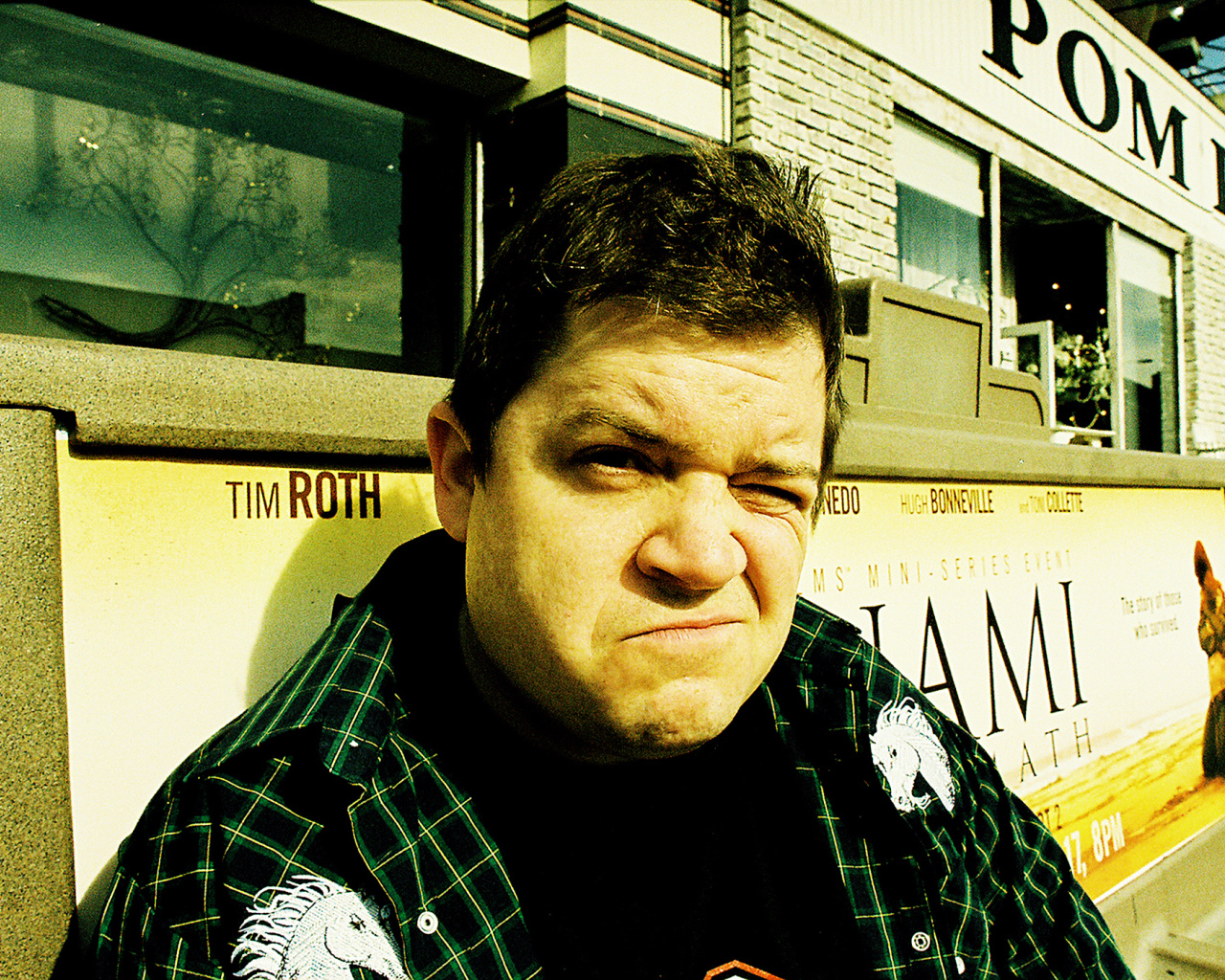 Знаменитость Пэттон Освальт