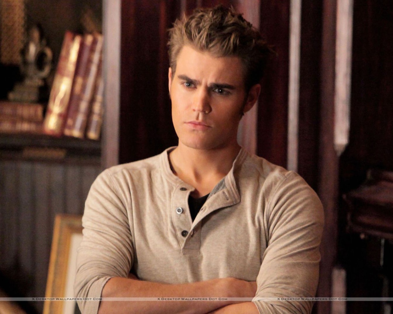 Актер Пол Уэсли