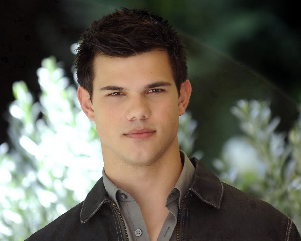 Возлюбленный Тэйлор Лотнер