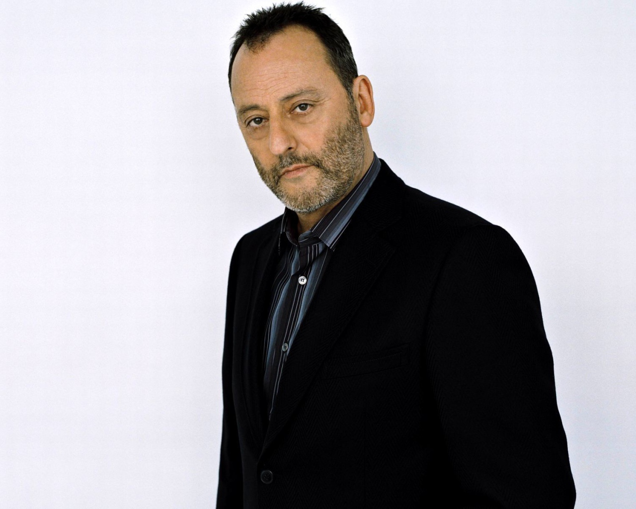 Известный Жан Рено