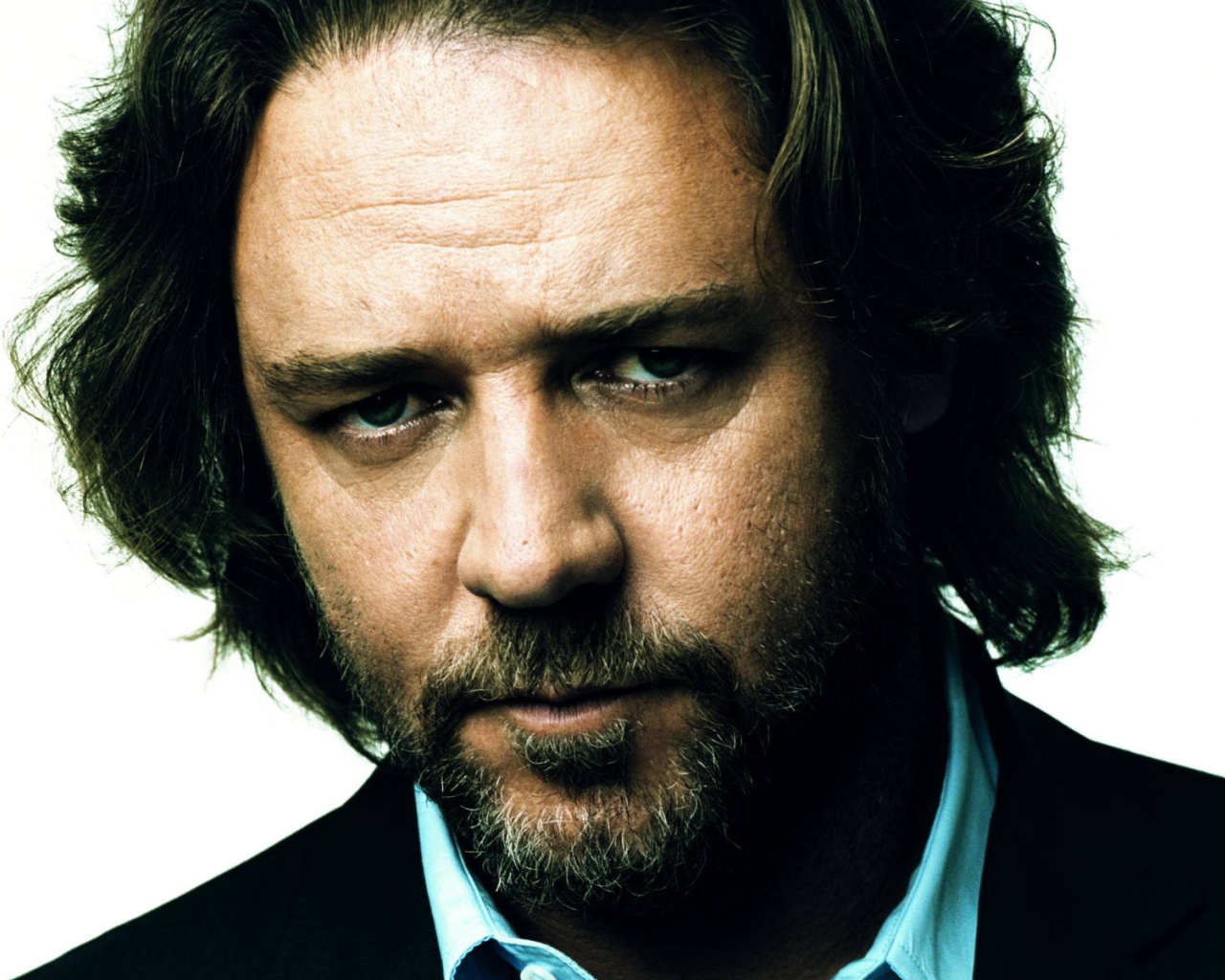Famous Russell Crowe