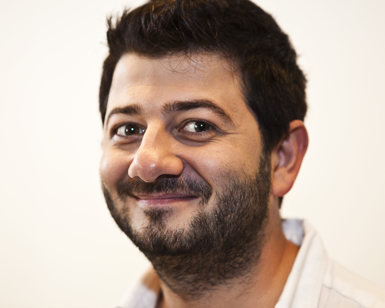 Забавный Михаил Галустян