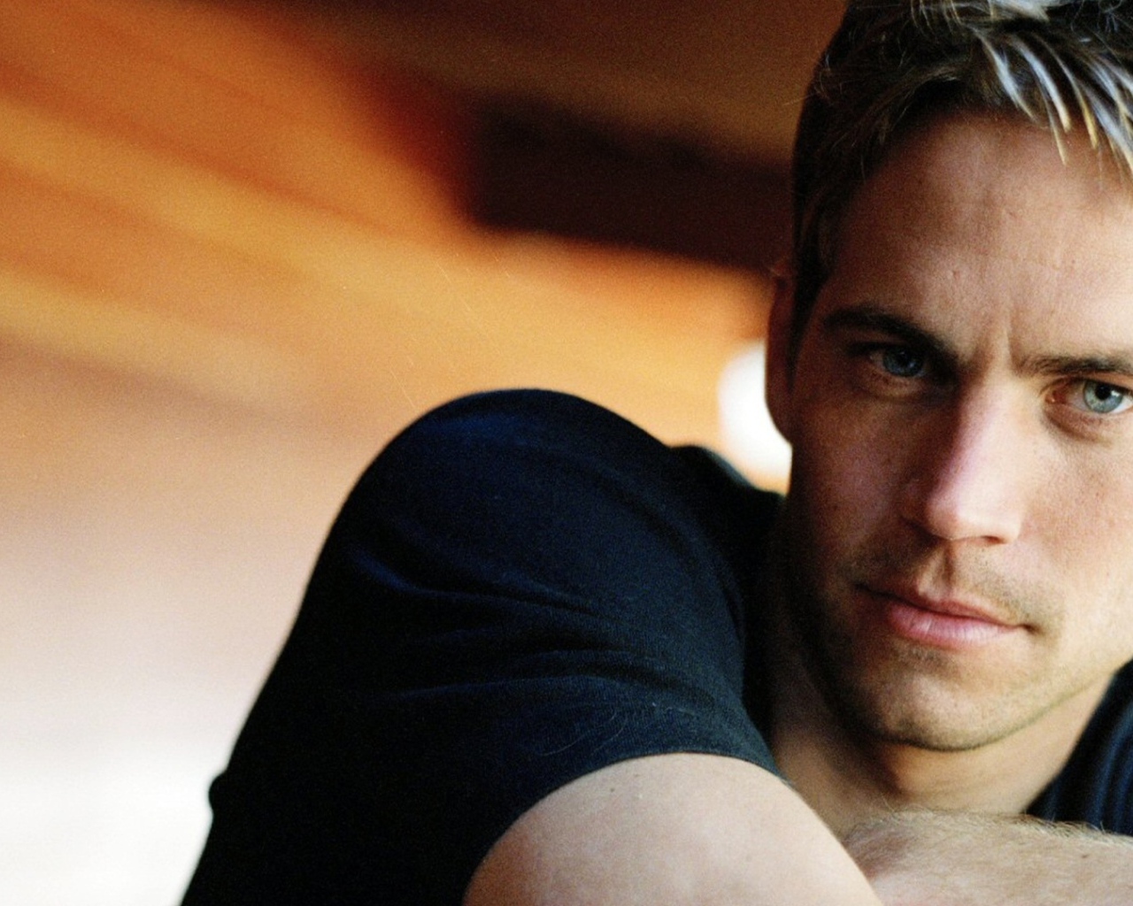 Кино актер Пол Уокер