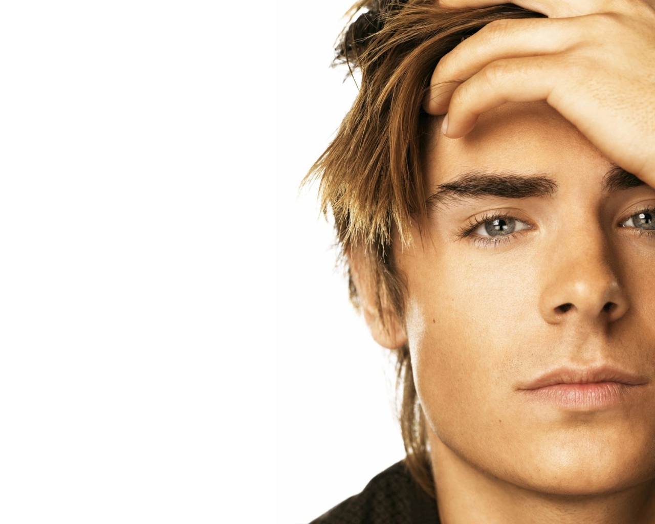 Популярный Актер Зак Эфрон