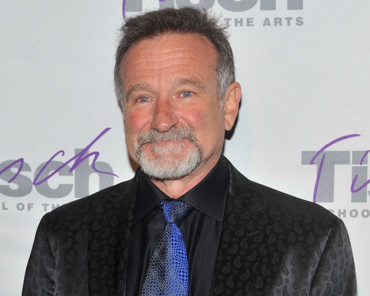 Робин Уильямс с седой бородой