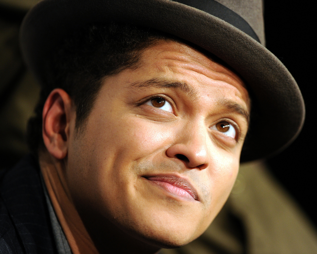 Стильный Бруно Марс