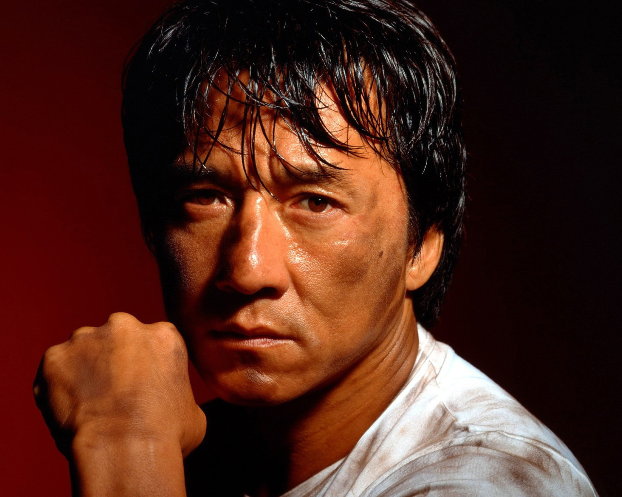 Популярный Джеки Чан