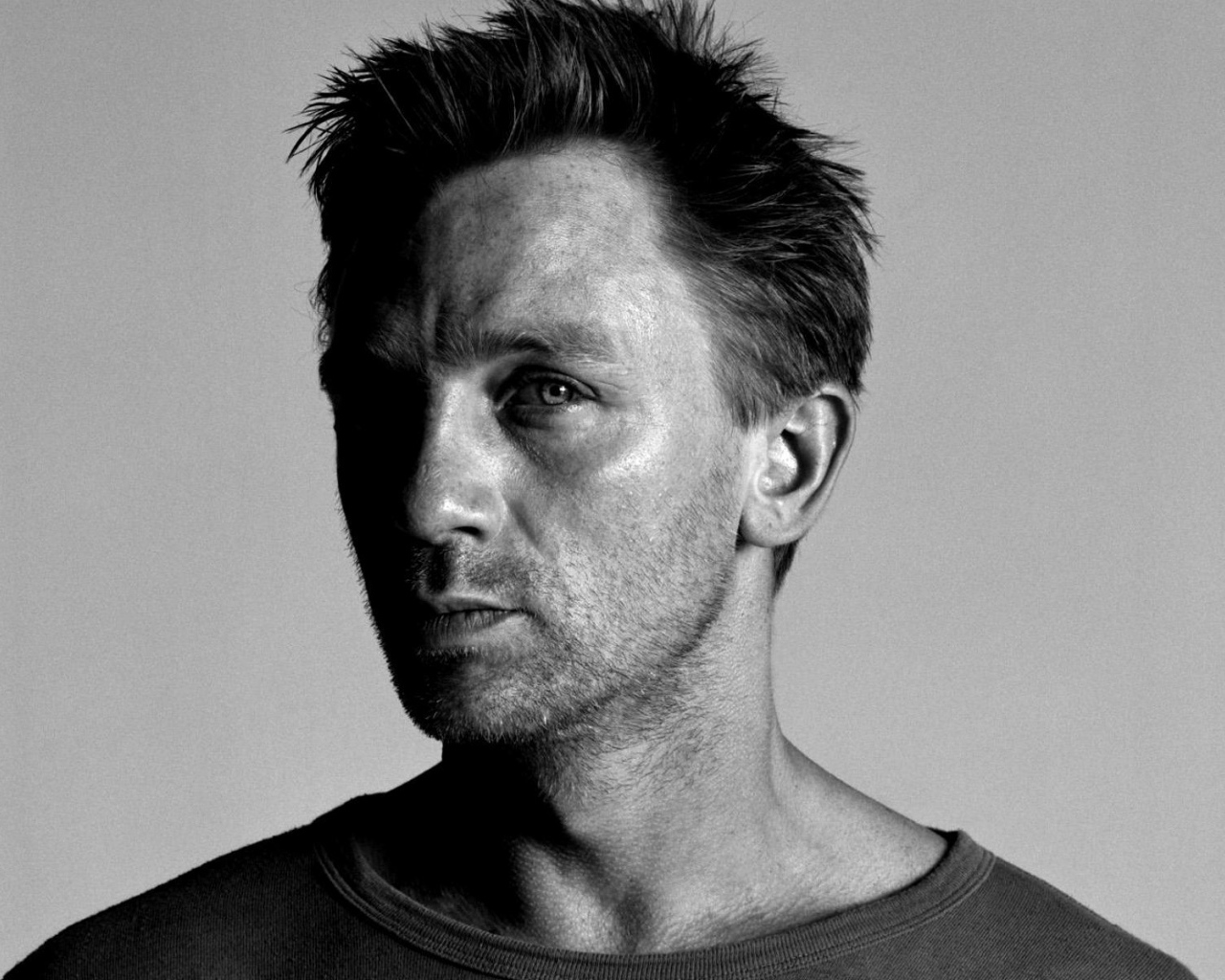  Актер Дэниел Крейг