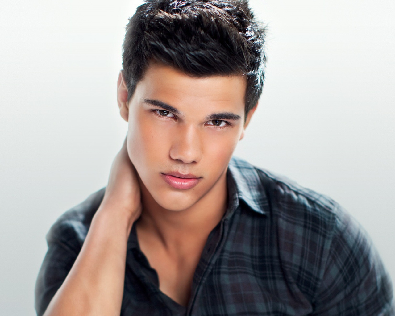  Тэйлор Лотнер