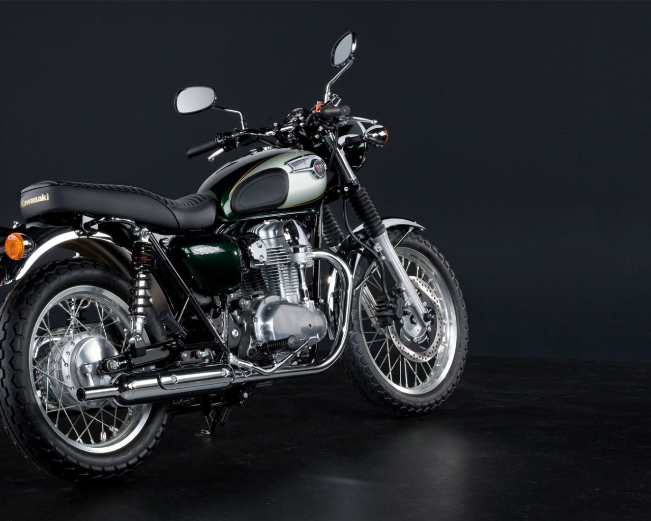 Красивый мотоцикл Kawasaki W 800