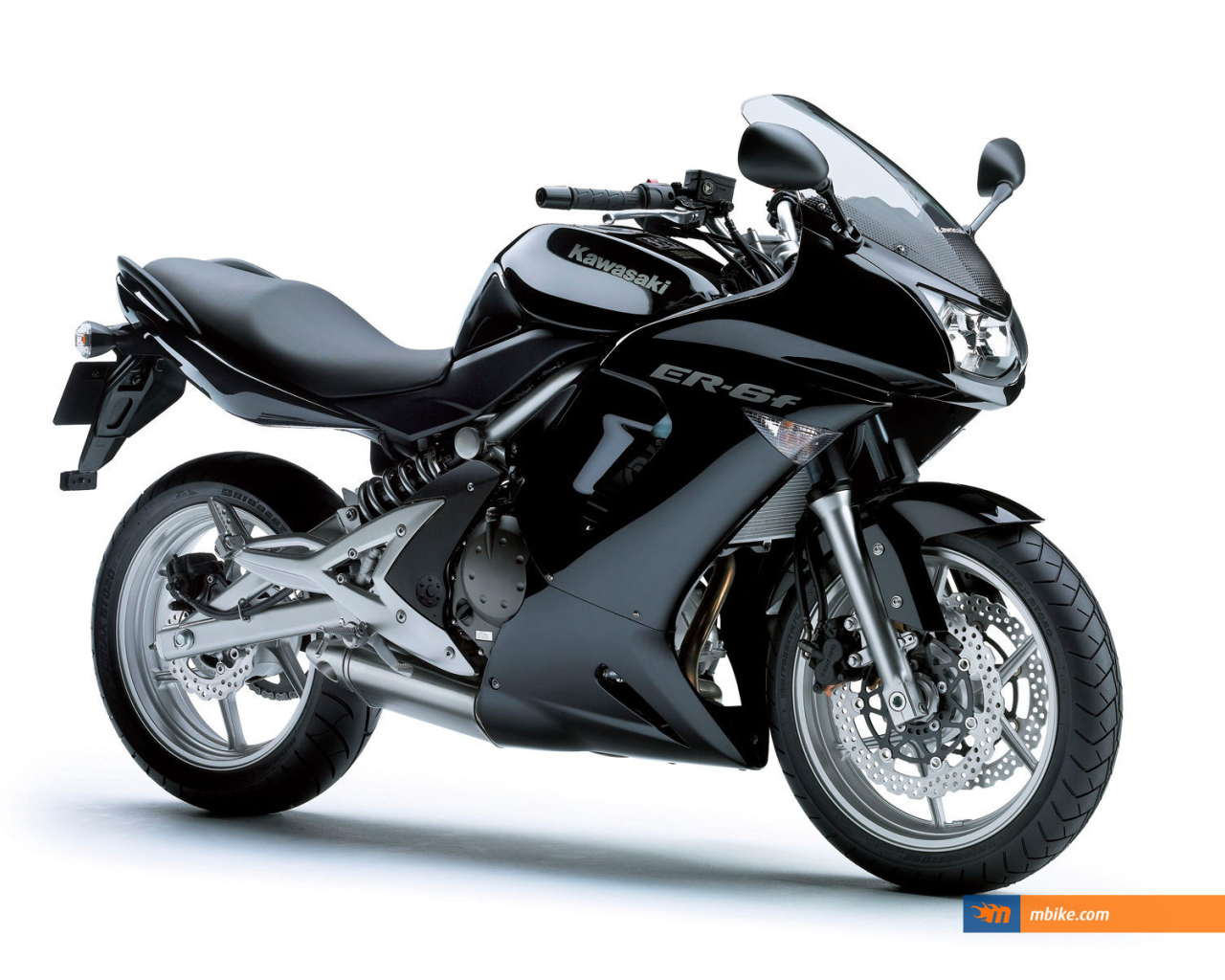 Красивый мотоцикл в москве Kawasaki ER-6f