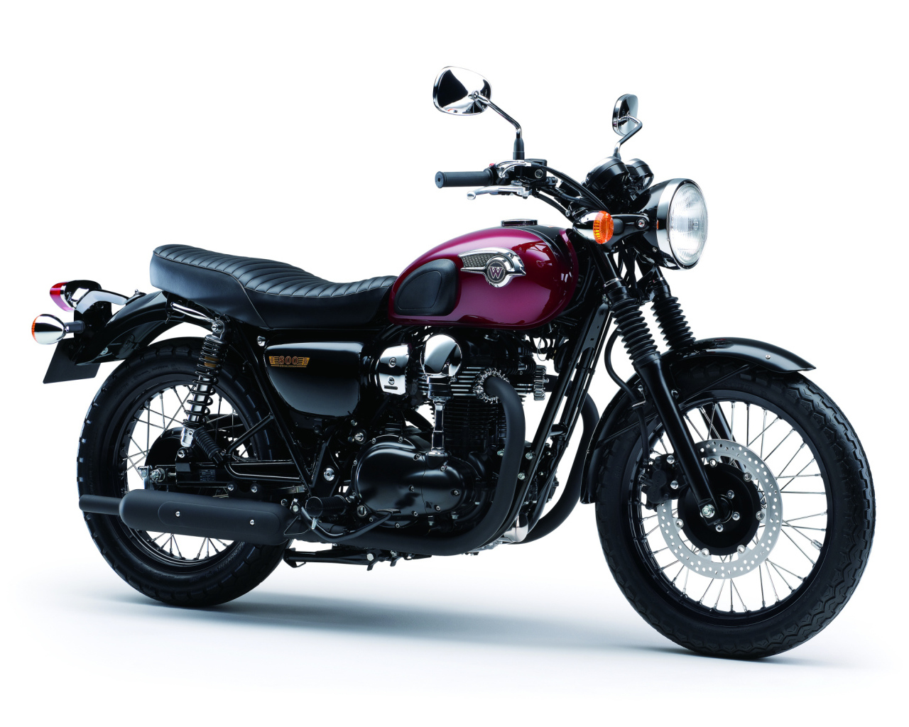 Красивый мотоцикл в москве Kawasaki W 800