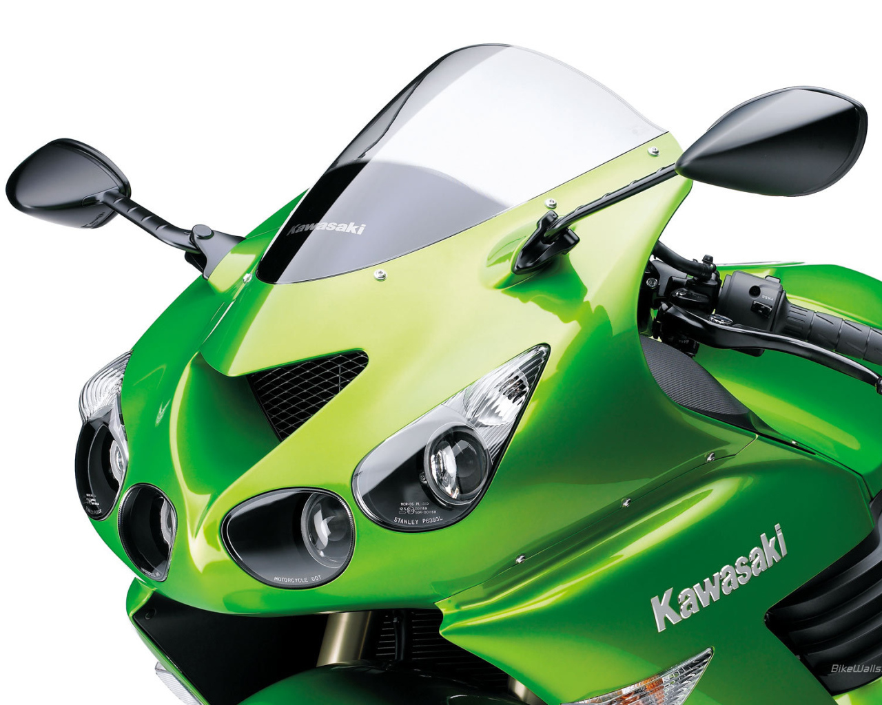 Красивый мотоцикл в москве Kawasaki ZZR 1400