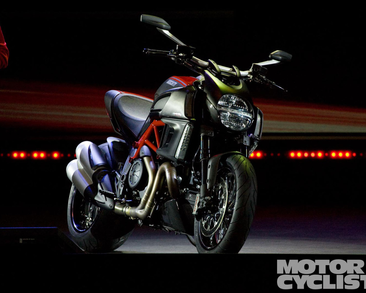 Мотоцикл модели Ducati Diavel