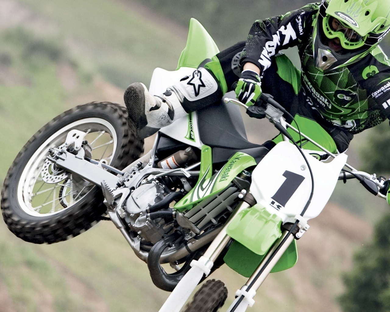 Мотоцикл модели Kawasaki KX 85-II