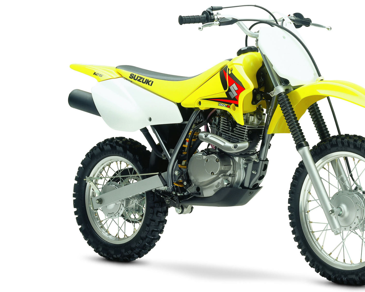 Быстрый мотоцикл Suzuki  DR-Z 125