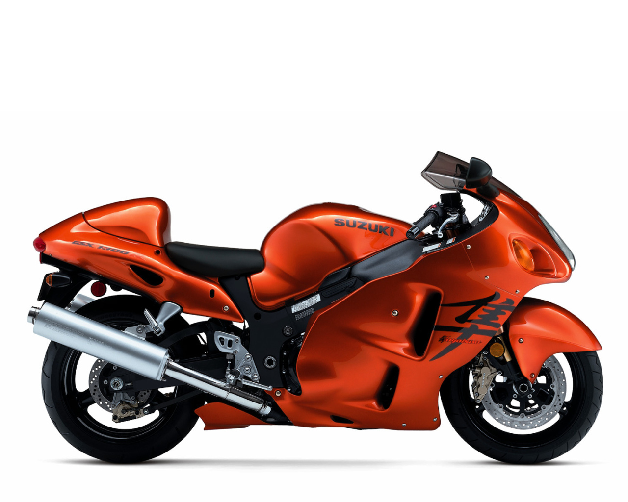 Быстрый мотоцикл Suzuki GSX 1300 R