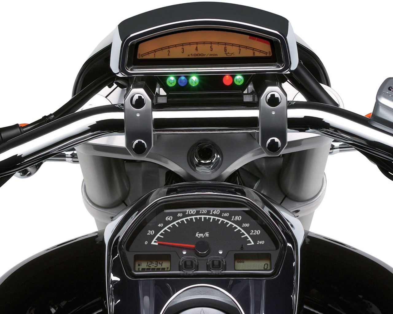 Быстрый мотоцикл Suzuki Intruder M1800 R