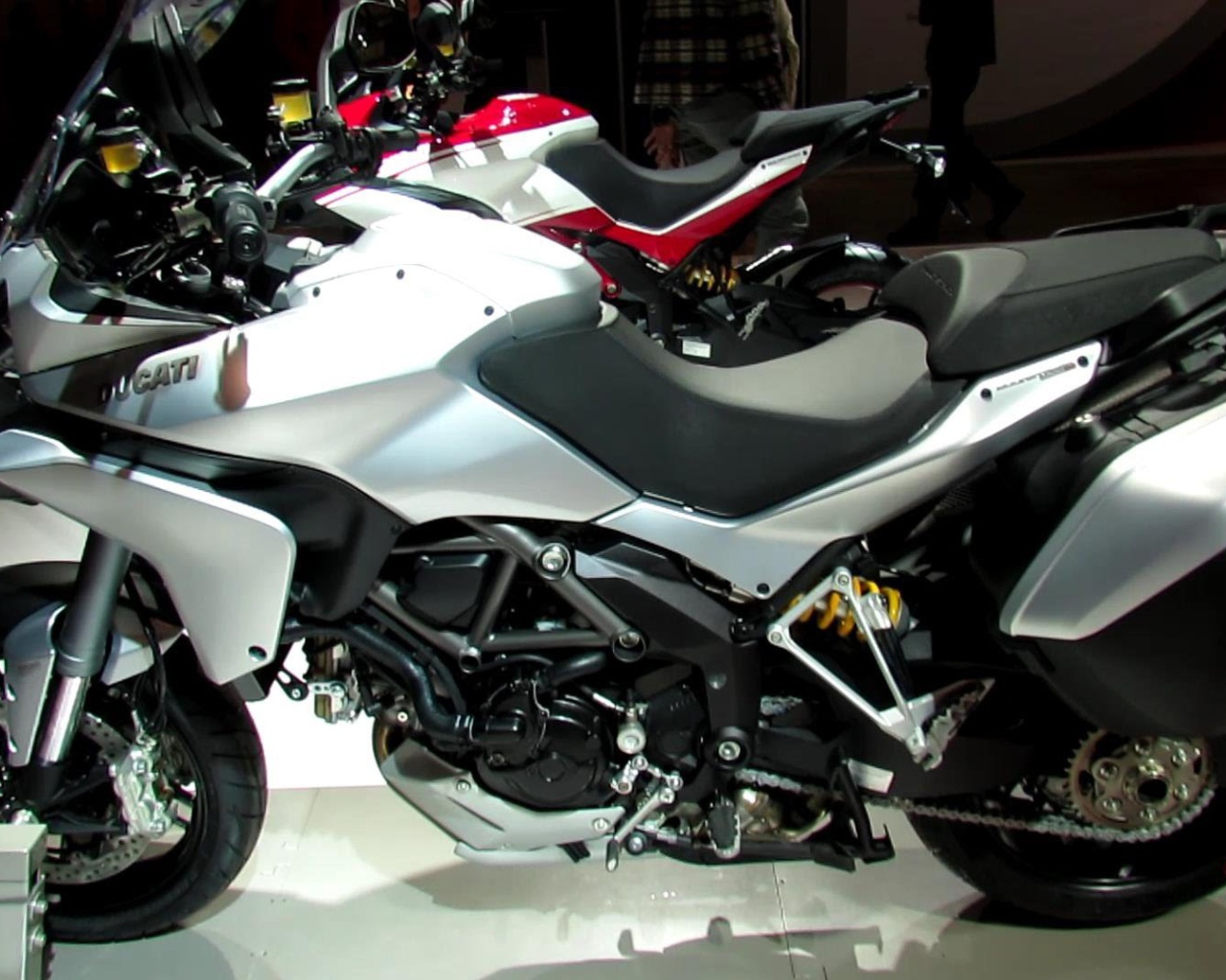 Невероятный мотоцикл Ducati Multistrada 1200 S Granturismo