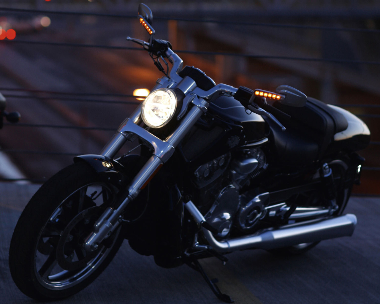 Невероятный мотоцикл Harley-Davidson V-Rod Muscle