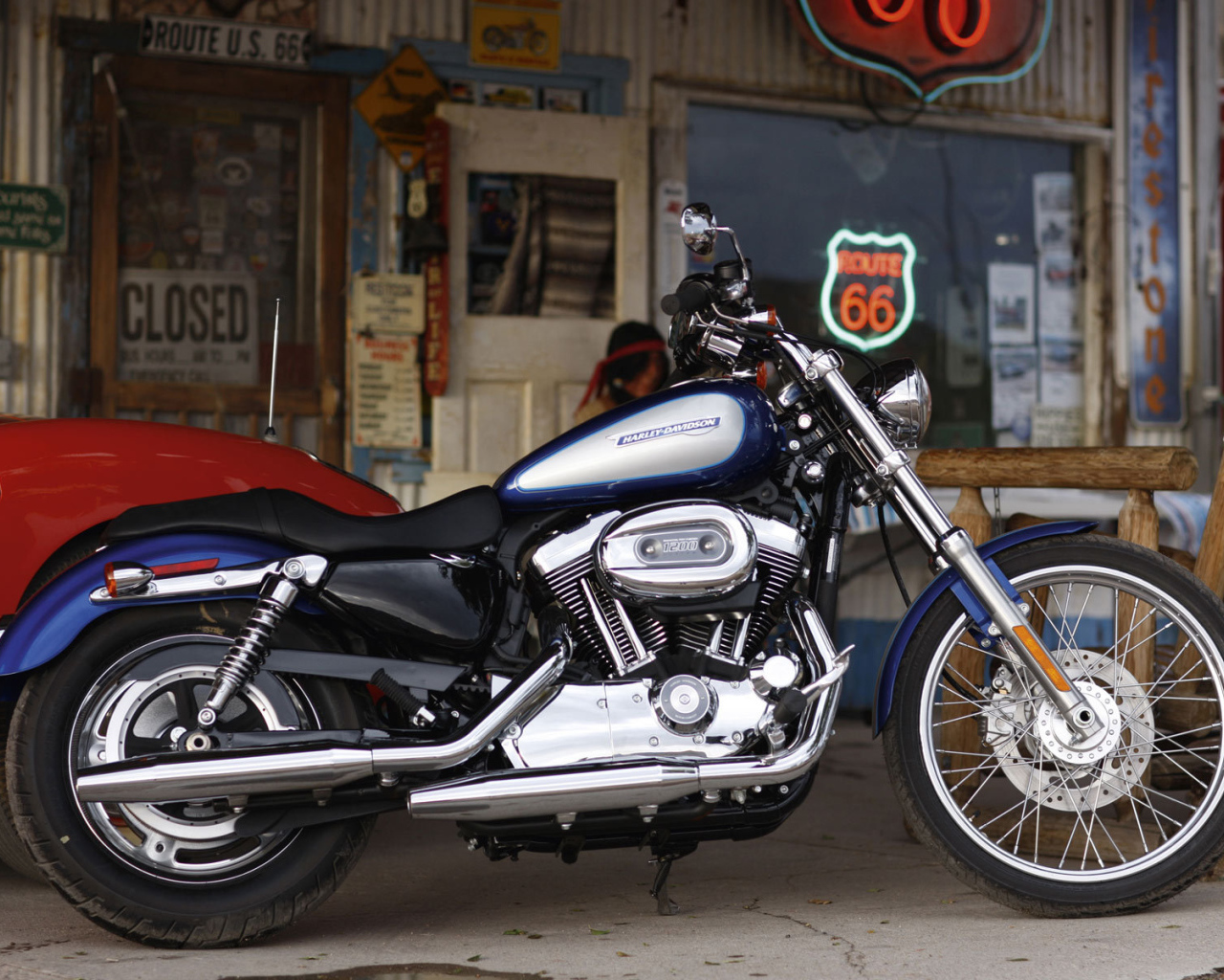 Невероятный мотоцикл Harley-Davidson XL 1200C Sportster Custom